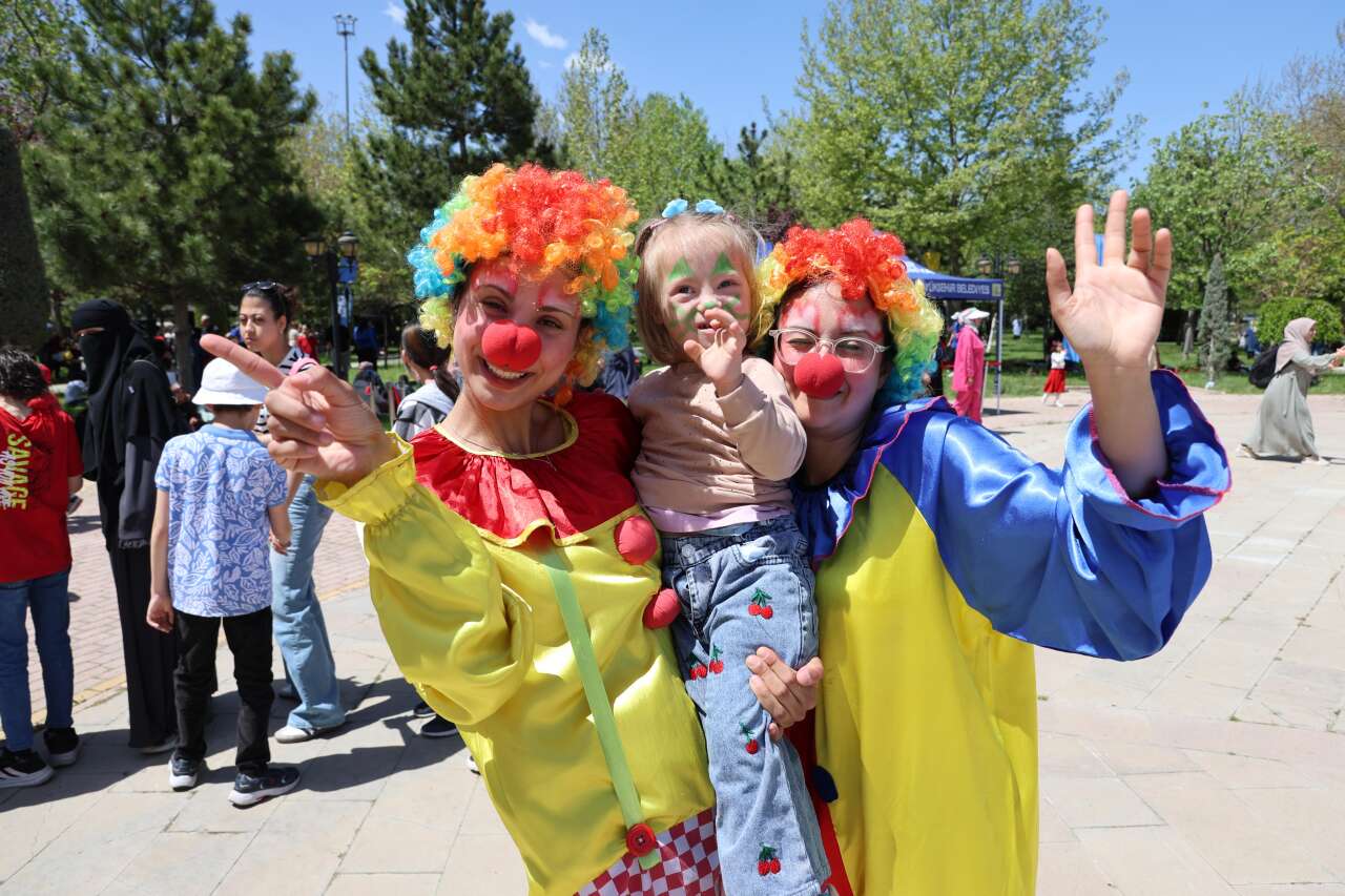 Konya Büyükşehir, özel bireyler için bir haftaya yüzlerce mutluluk sığdırdı 11